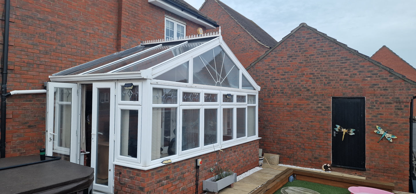 Conservatory Warm Roof Conversion | Supply & Fit Hertfordshire | A2Z Windows & Doors